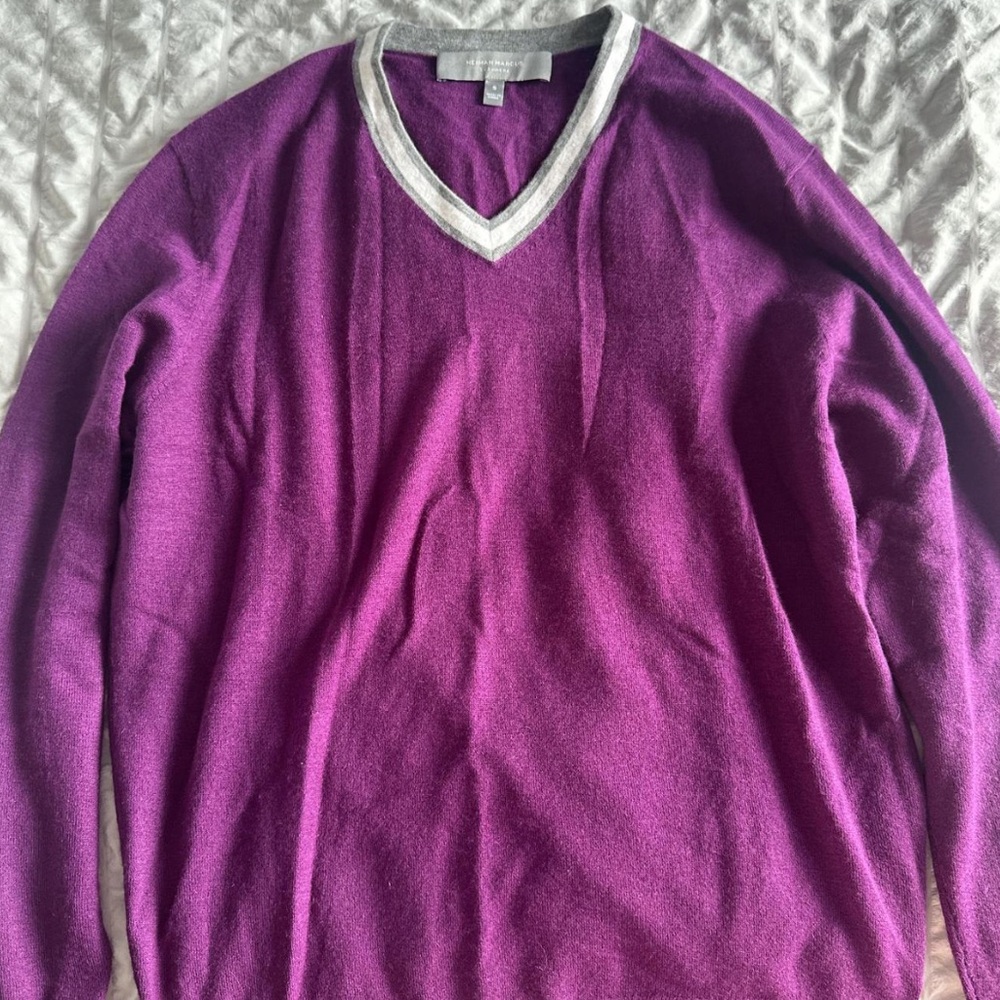 Neiman Marcus Cashmere V-Neck Sweater (Magenta with White Trim)